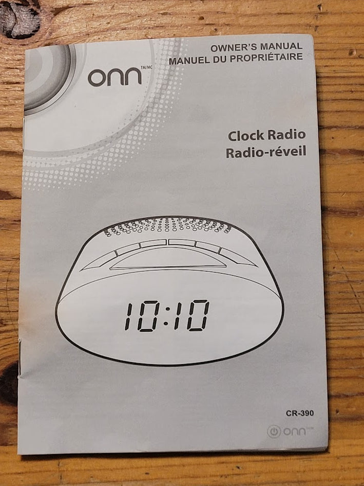 ONN Dual Alarm AM/FM Clock Radio (Used)