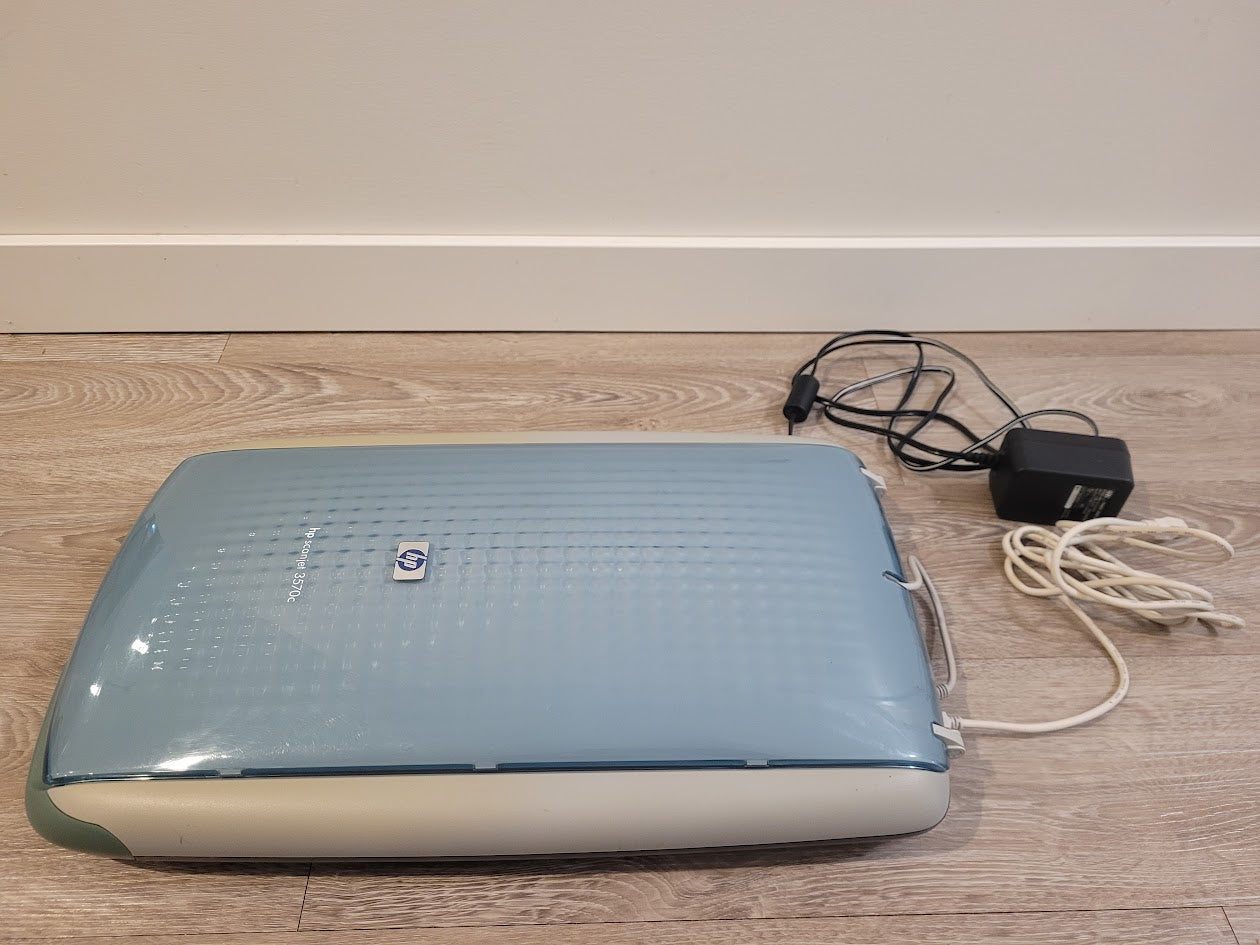 HP Scanjet 3570c 1200dpi Scanner with Film, Slide and Print Scanning (Used)