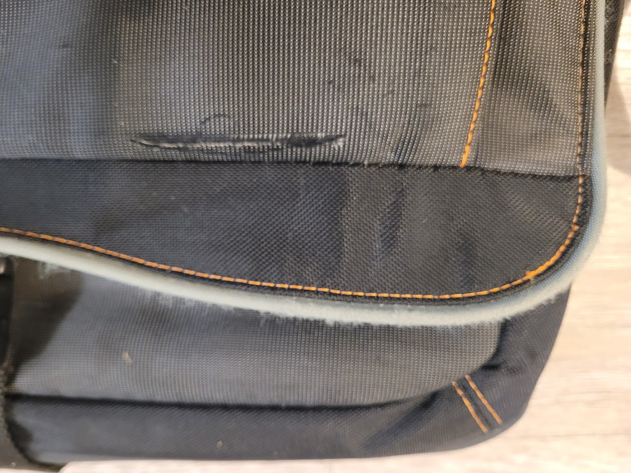 Targus Padded Laptop Bag (Used)