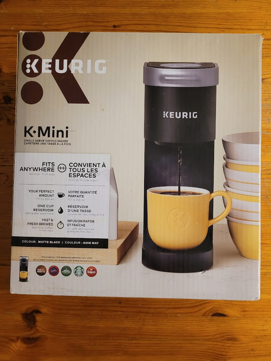 Keurig K-Mini Single Serve Coffee Maker (Used like NEW)